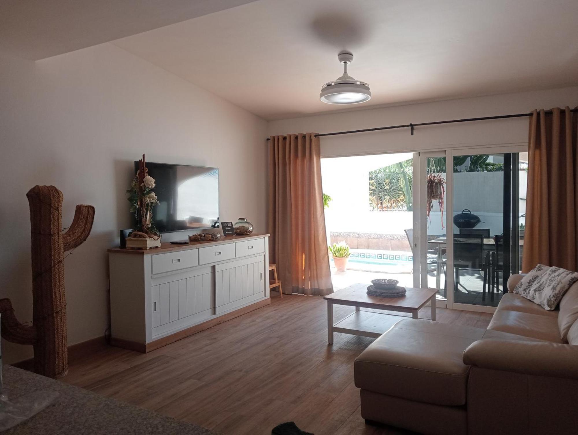 Beautiful Holiday Villa With Heated Private Pool, Los Cristianos Los Cristianos  Extérieur photo